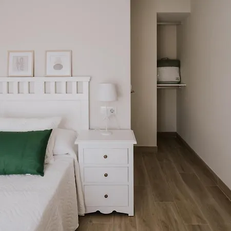 San Rafael 1 - Parking Gratuito Apartmán *